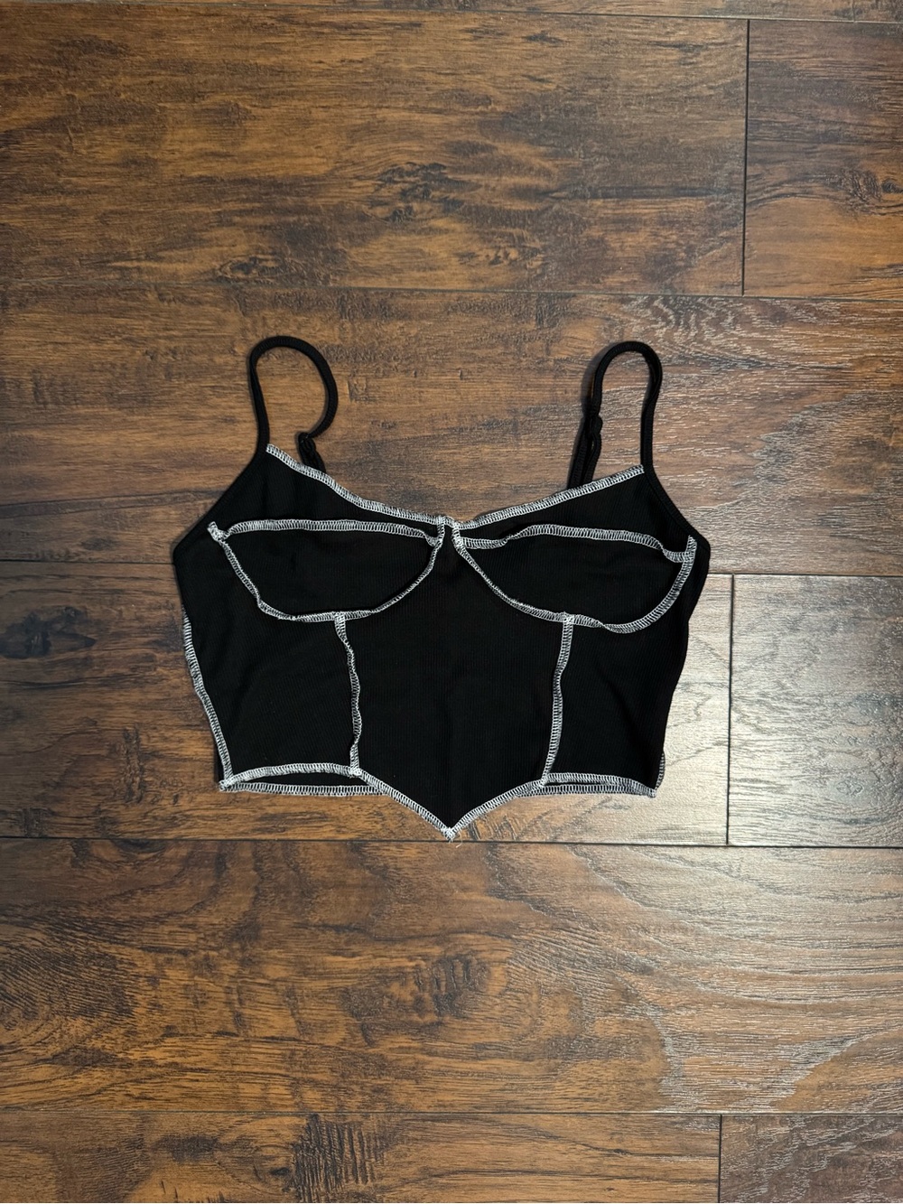 Black Contrast-Stitch Cropped Tank
